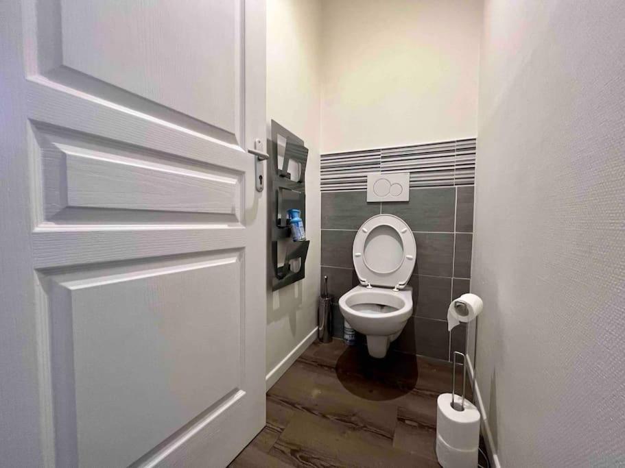 Appartement Renove / 7Prsn / Proche Gare Viotte Besançon Exterior foto