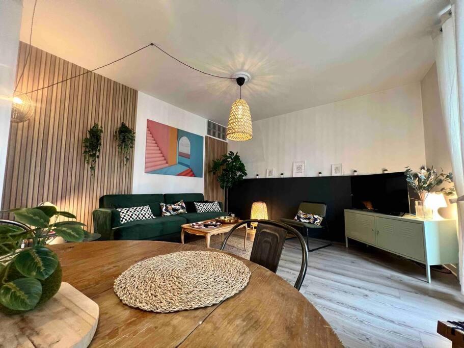Appartement Renove / 7Prsn / Proche Gare Viotte Besançon Exterior foto
